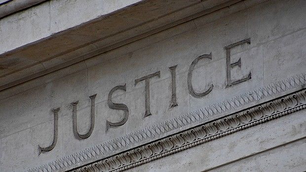 Justice - Tribunal