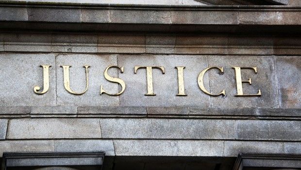Justice - Tribunal